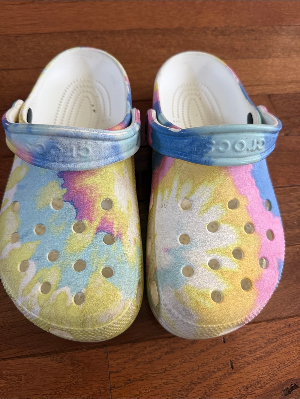CROCS Kids Tie-Dye Clogs in Pink, Blue, Yellow, Cream